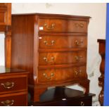 REPRODUCTION MAHOGANY 4 DRAWER CHEST