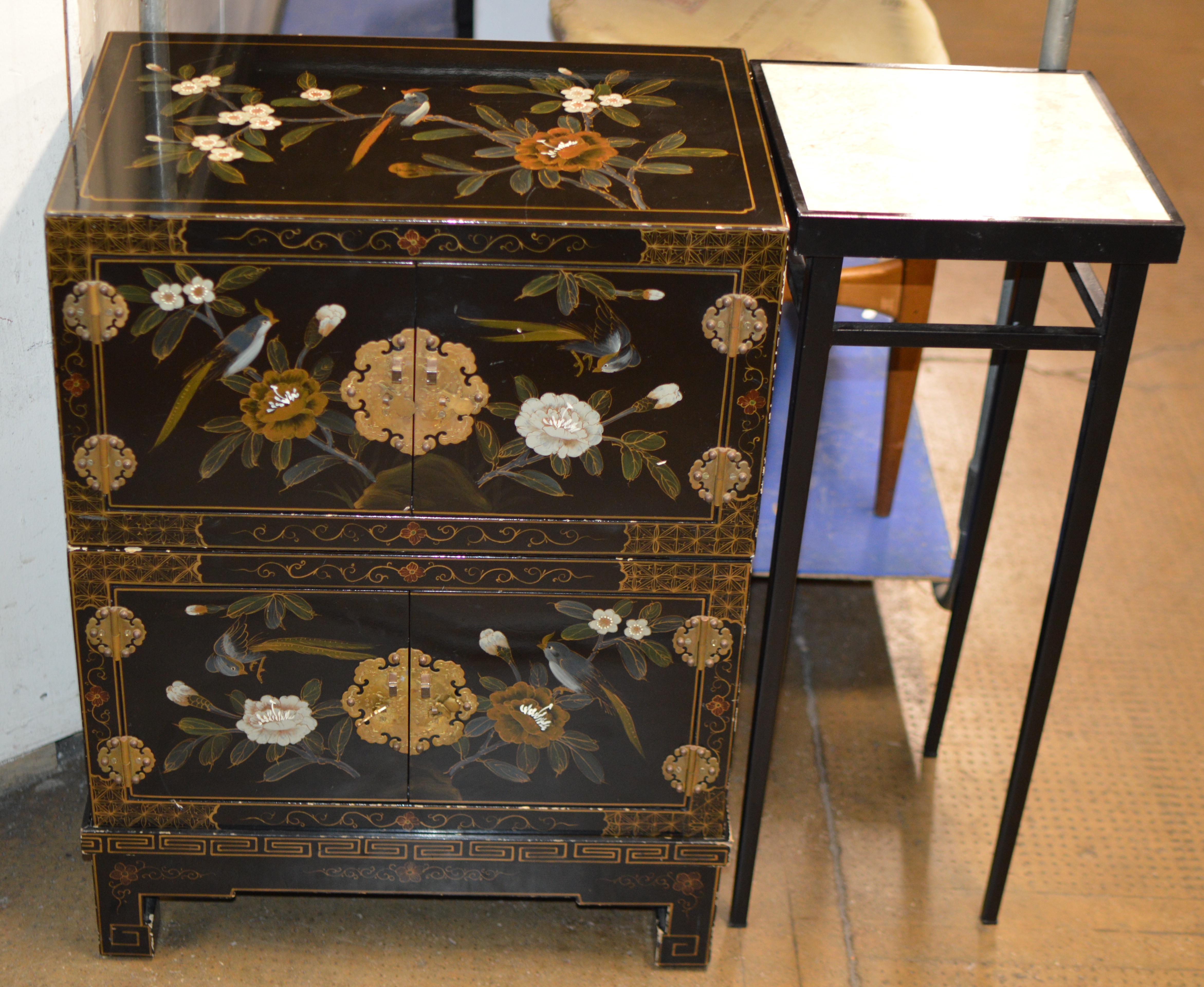 ORIENTAL LACQUERED CABINET & MODERN PLANT TABLE