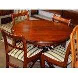 REPRODUCTION MAHOGANY DINING ROOM TABLE WITH 4 CHAIRS