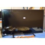 SONY 40" LCD TV WITH REMOTE CONTROL