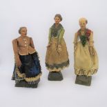 Tre figure del presepe napoletano - Three figures of the Neapolitan nativity scene