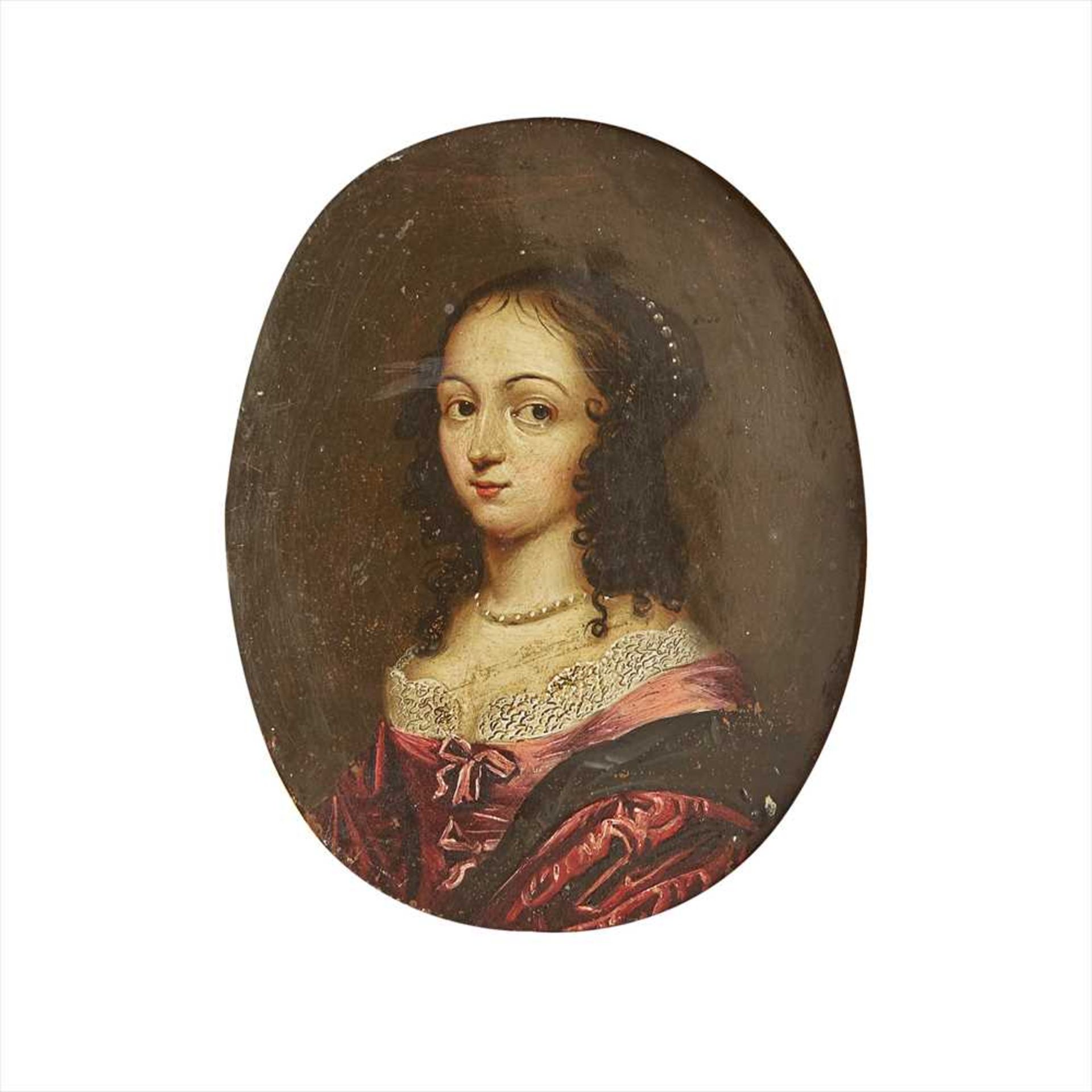 ENGLISH SCHOOL, 17TH CENTURY PORTRAIT MINIATURE OF A YOUNG LADY