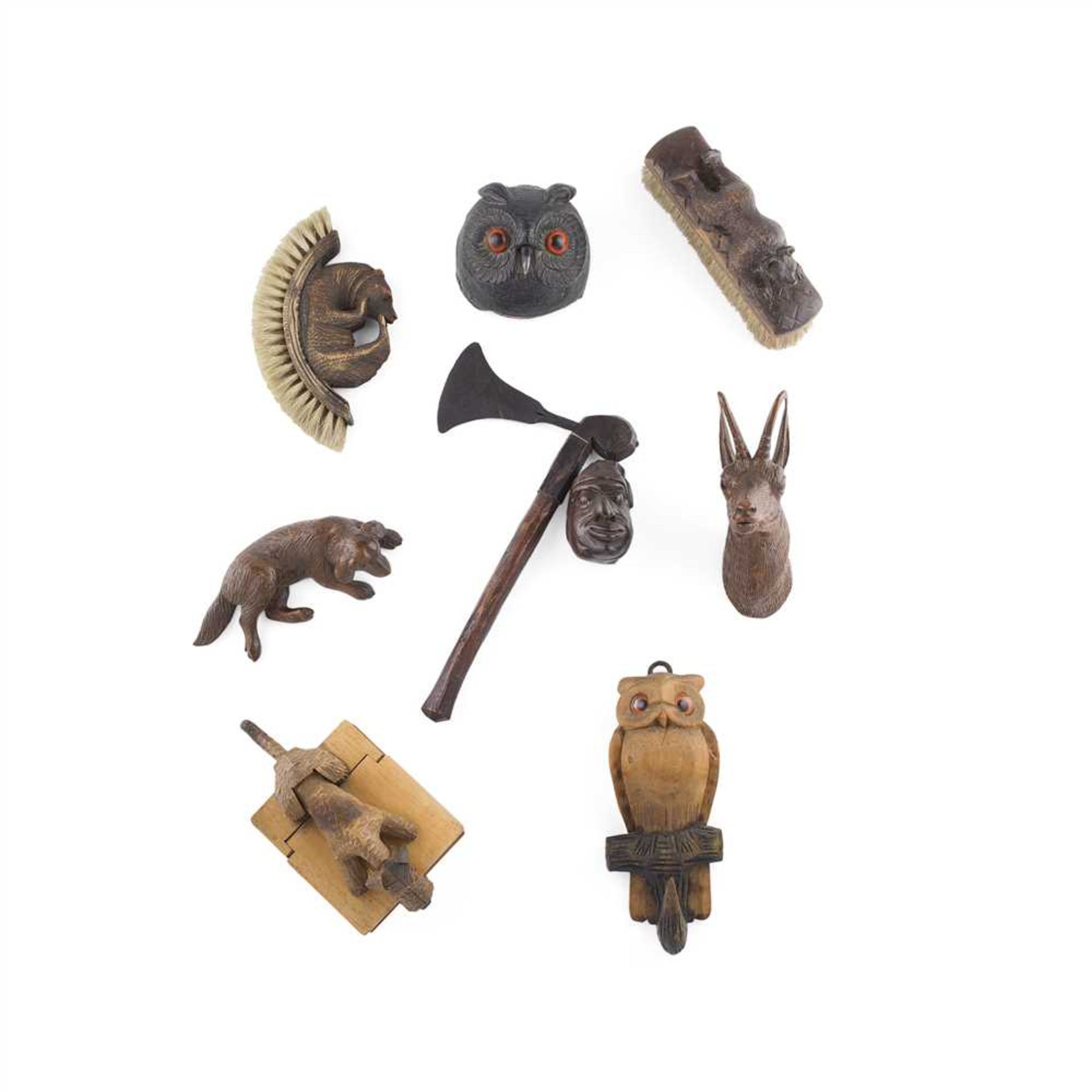 GROUP OF NOVELTY WOOD CARVINGS LATE 19TH/ 20TH CENTURY