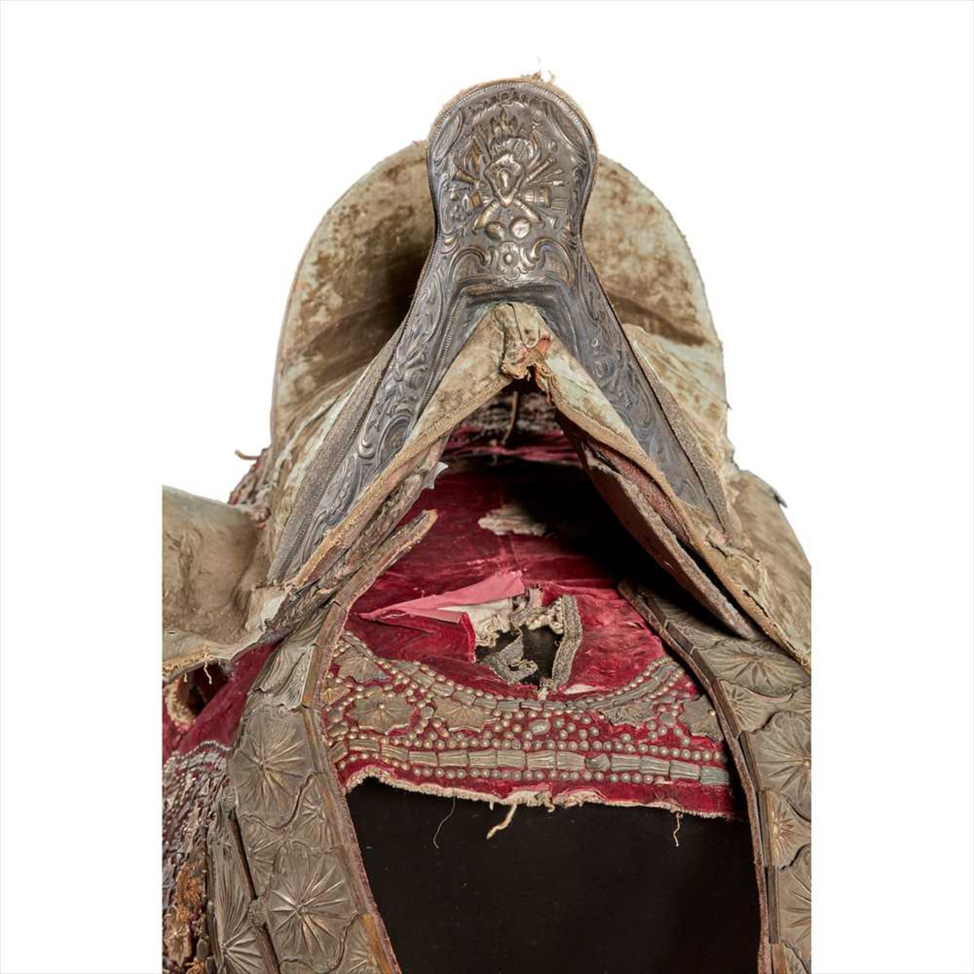 OTTOMAN SADDLE, RED VELVET SADDLE-CLOTH, AND TACKLE LATE 18TH/ EARLY 19TH CENTURY - Image 7 of 7