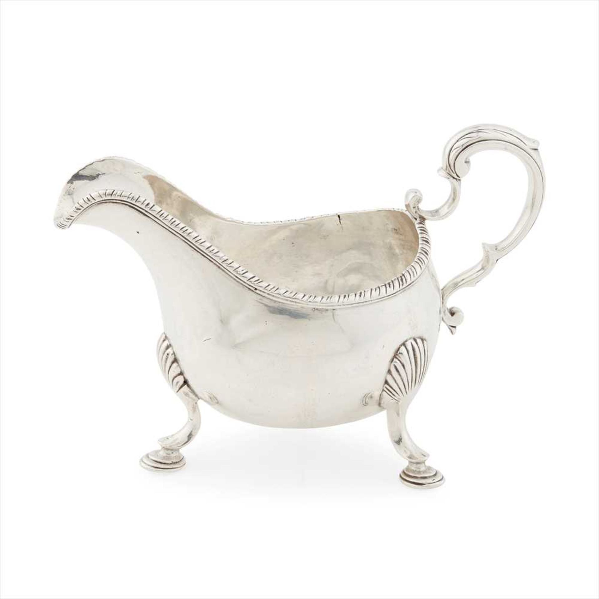 A late 18th century Irish sauce boat