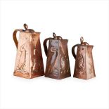 NEWLYN SCHOOL GROUP OF THREE ARTS & CRAFTS GRADUATED COPPER JUGS, CIRCA 1900