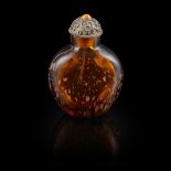 GOLD-SPLASHED AMBER GLASS SNUFF BOTTLE QING DYNASTY, 19TH CENTURY