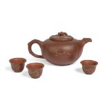 YIXING STONEWARE TEAPOT WITH THREE CUPS LATE QING DYNASTY-REPUBLIC PERIOD, 19TH-20TH CENTURY