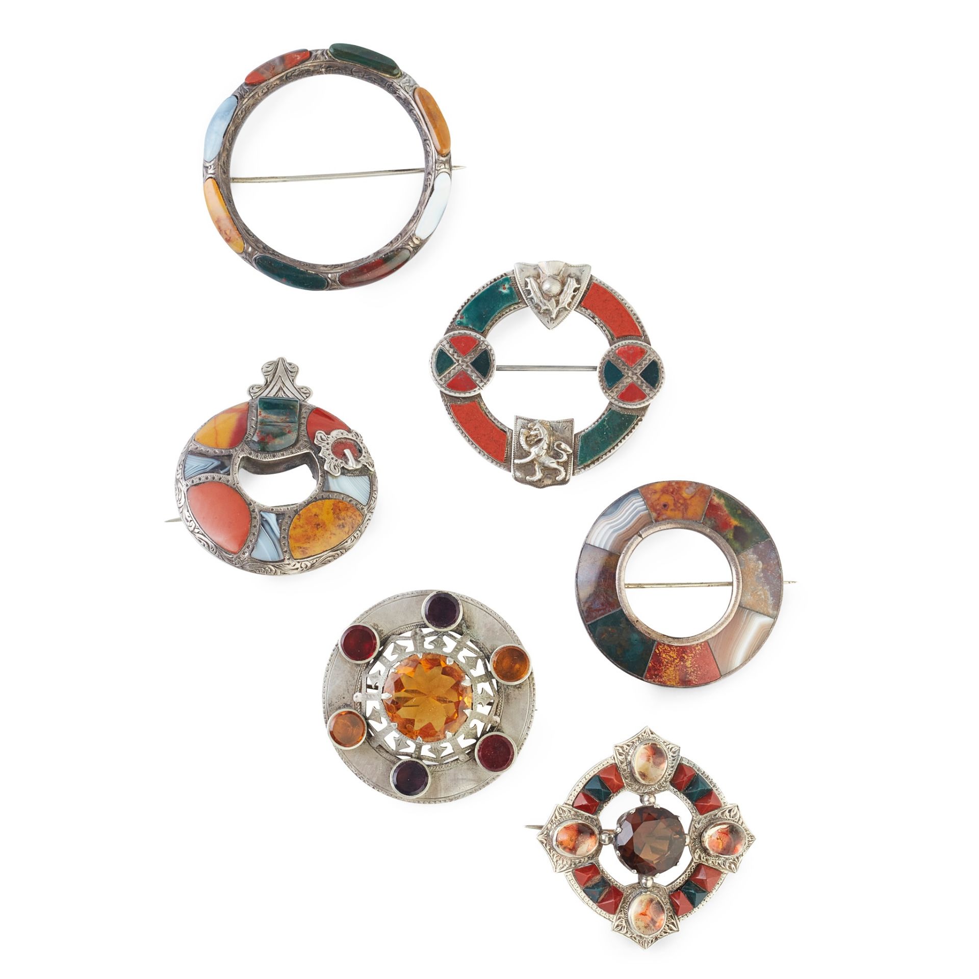 A COLLECTION OF SCOTTISH AGATE SET BROOCHES