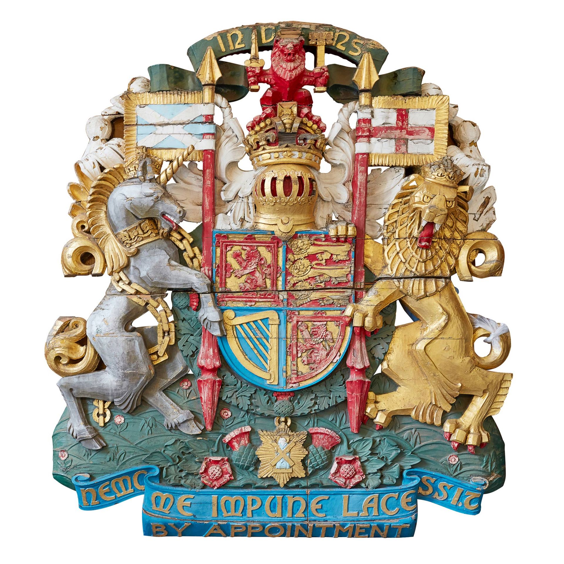 A MONUMENTAL ROYAL SCOTTISH CARVED POLYCHROME COAT OF ARMS FOR JENNERS DEPARTMENT STORE, EDINBURGH,