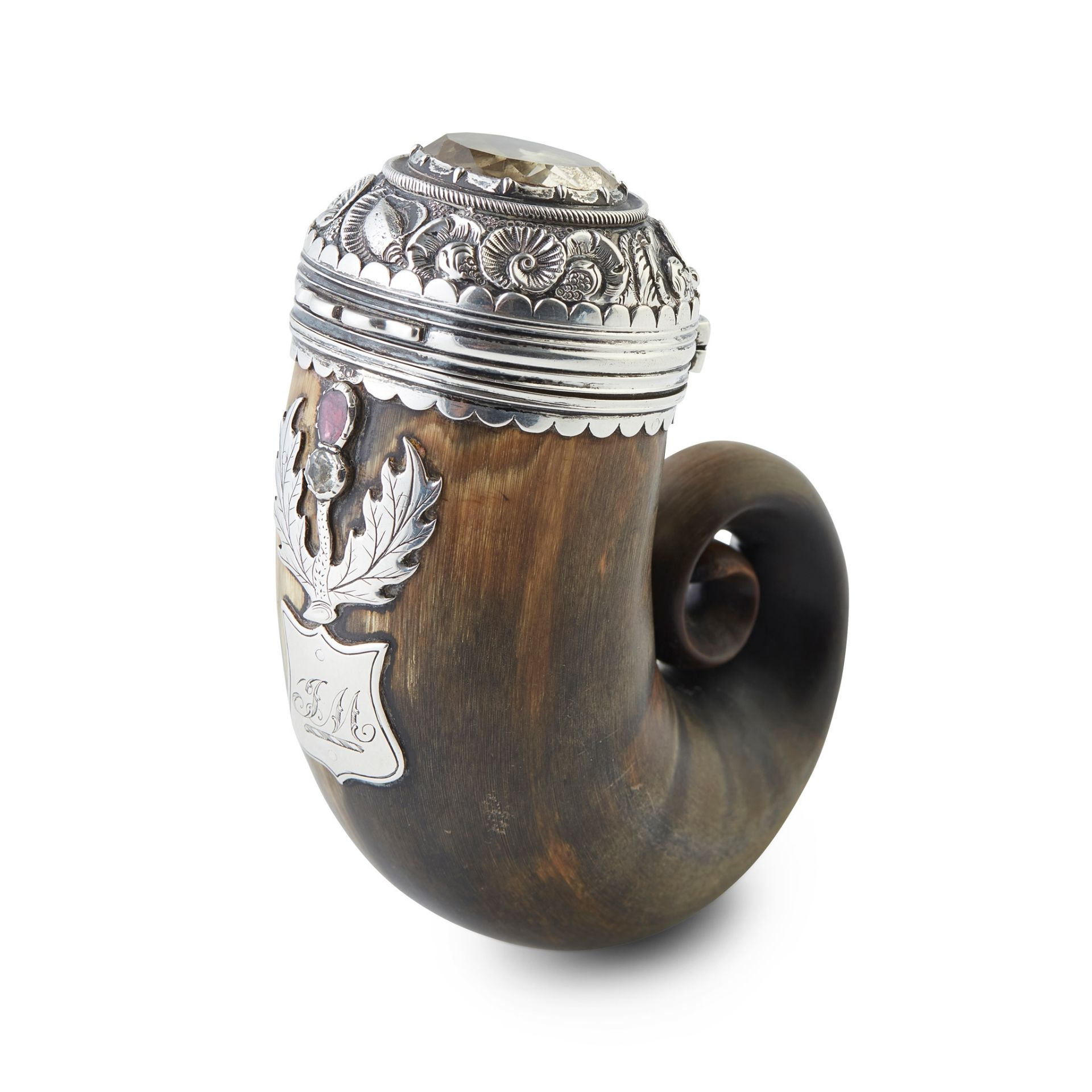 A CURLY HORN SNUFF MULL EARLY 19TH CENTURY