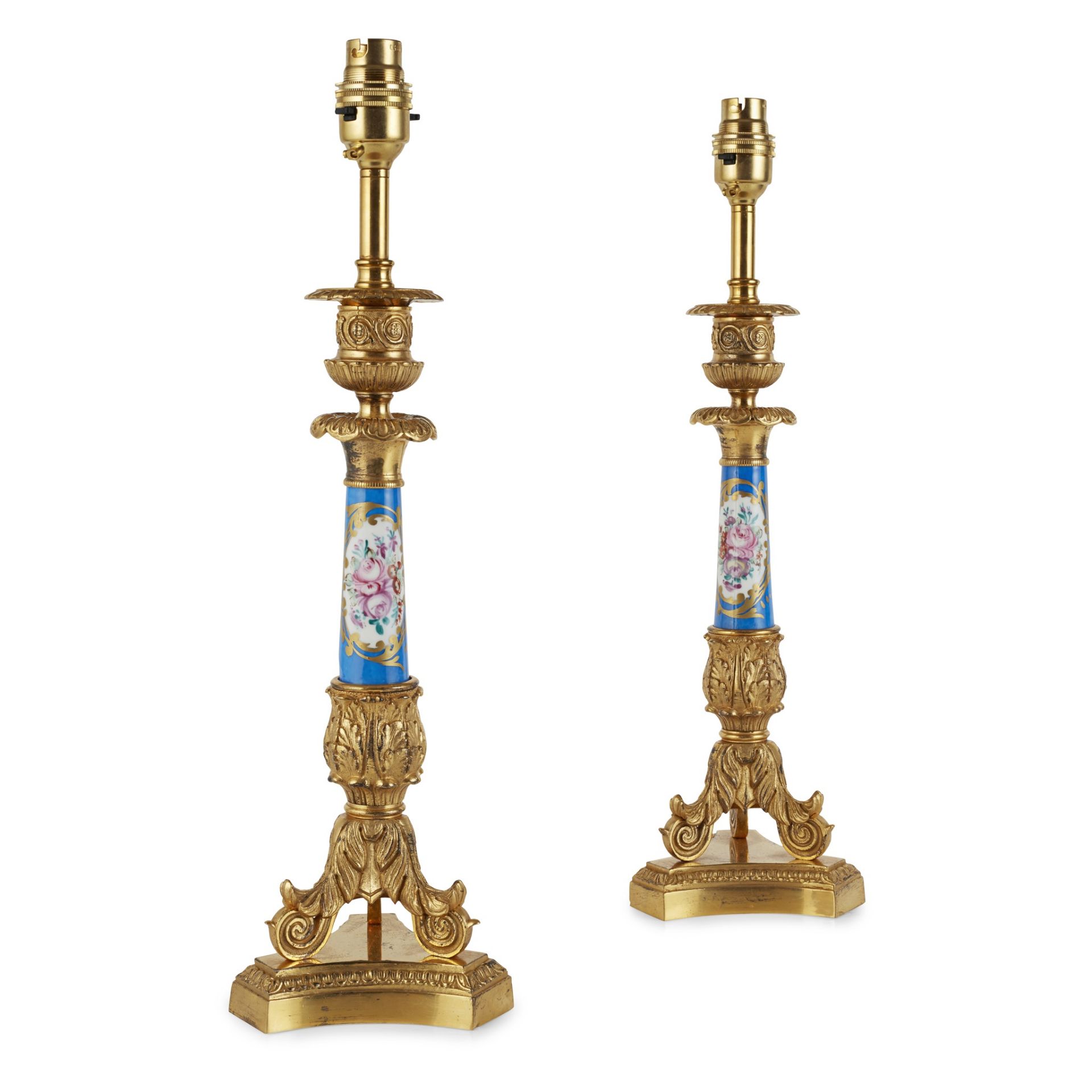 PAIR OF FRENCH PORCELAIN AND GILT BRONZE LAMPS 19TH CENTURY - Bild 2 aus 2