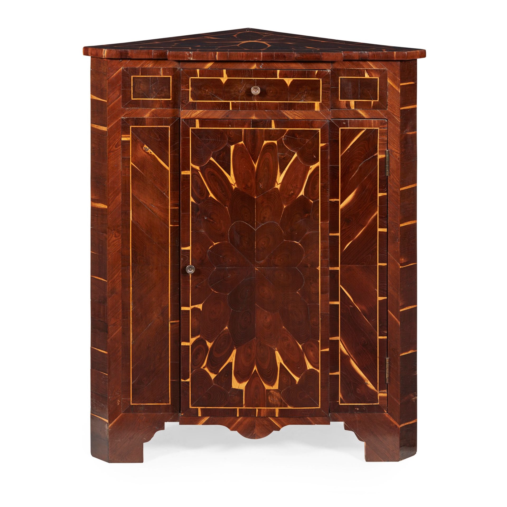 GEORGIAN LABURNUM CORNER CABINET 18TH CENTURY