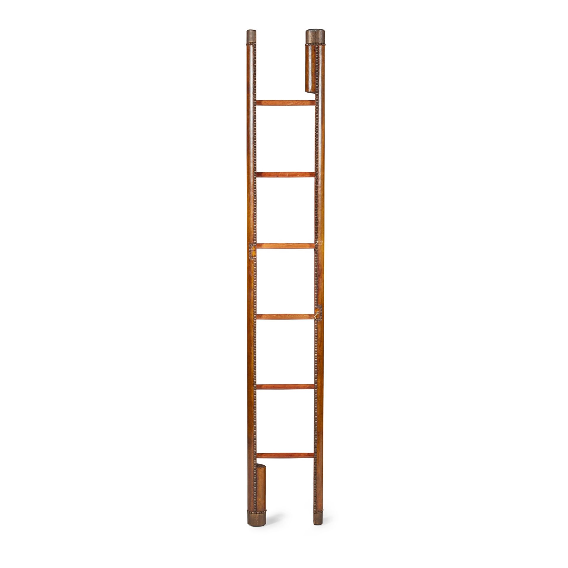 LEATHER AND MAHOGANY FOLDING LIBRARY LADDER EARLY 20TH CENTURY