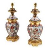 PAIR OF JAPANESE IMARI GILT BRONZE MOUNTED LAMPS PORCELAIN 19TH CENTURY, THE MOUNTS LATER