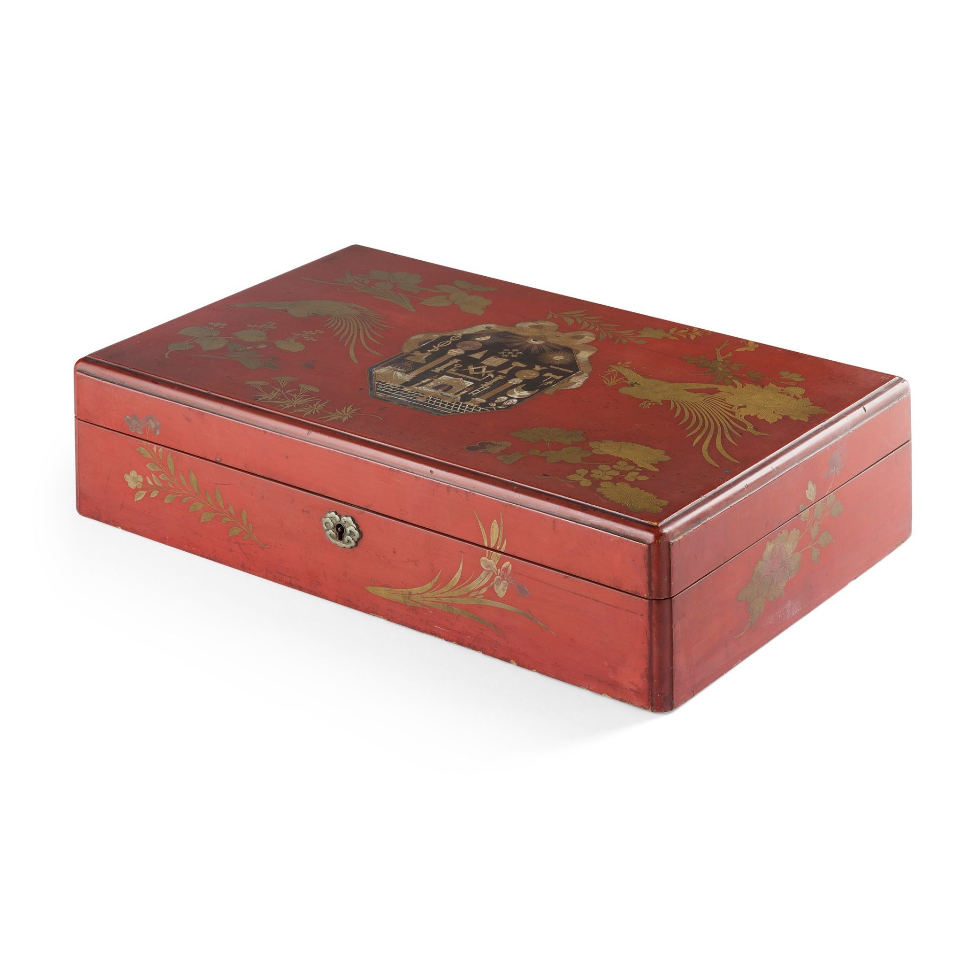 MASONIC INTEREST: JAPANESE RED LACQUER BOX 19TH CENTURY