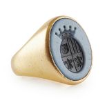A gold and val sardonyx seal ring