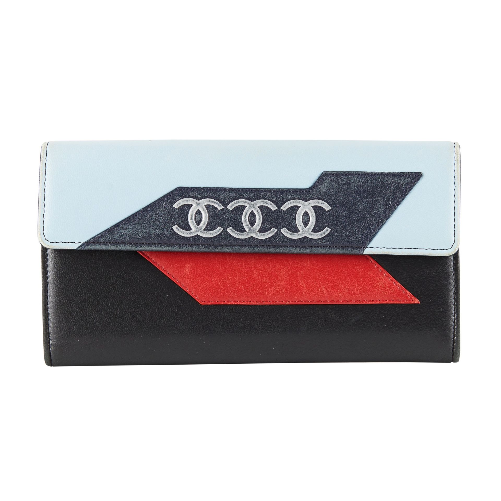 A triple logo flap wallet, Chanel - Bild 2 aus 2