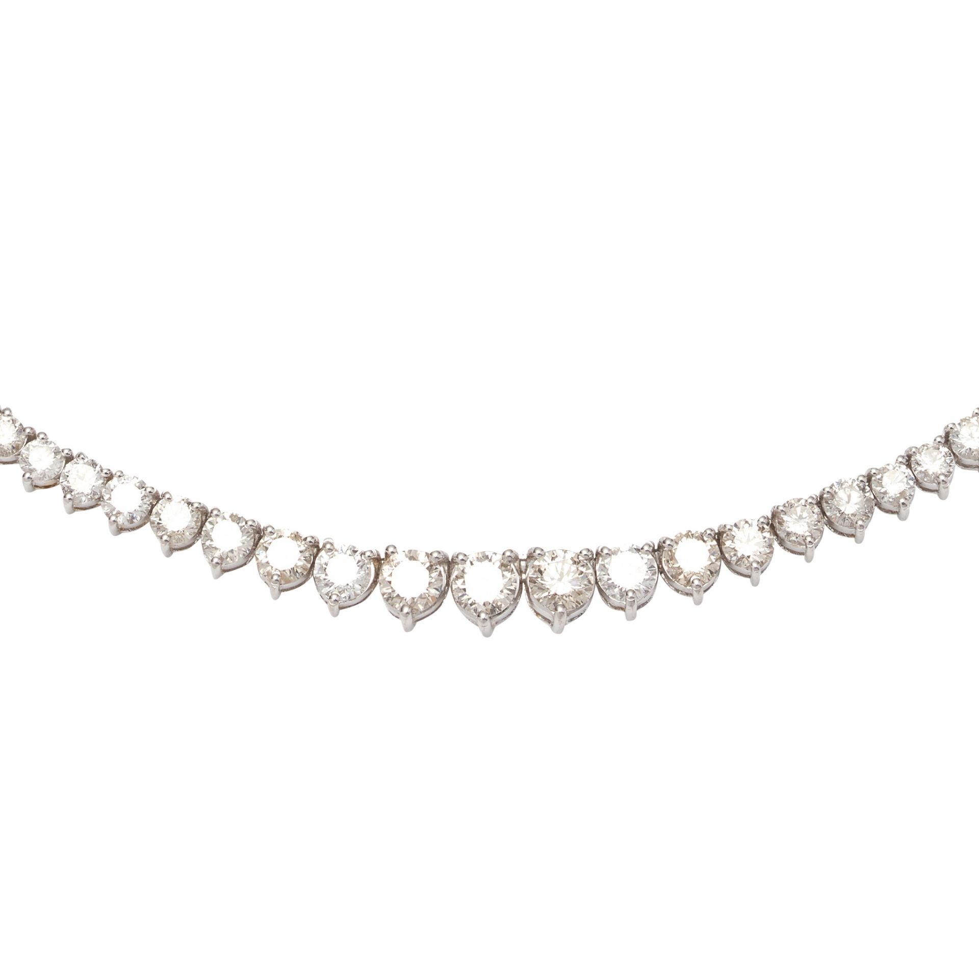 A diamond set necklace