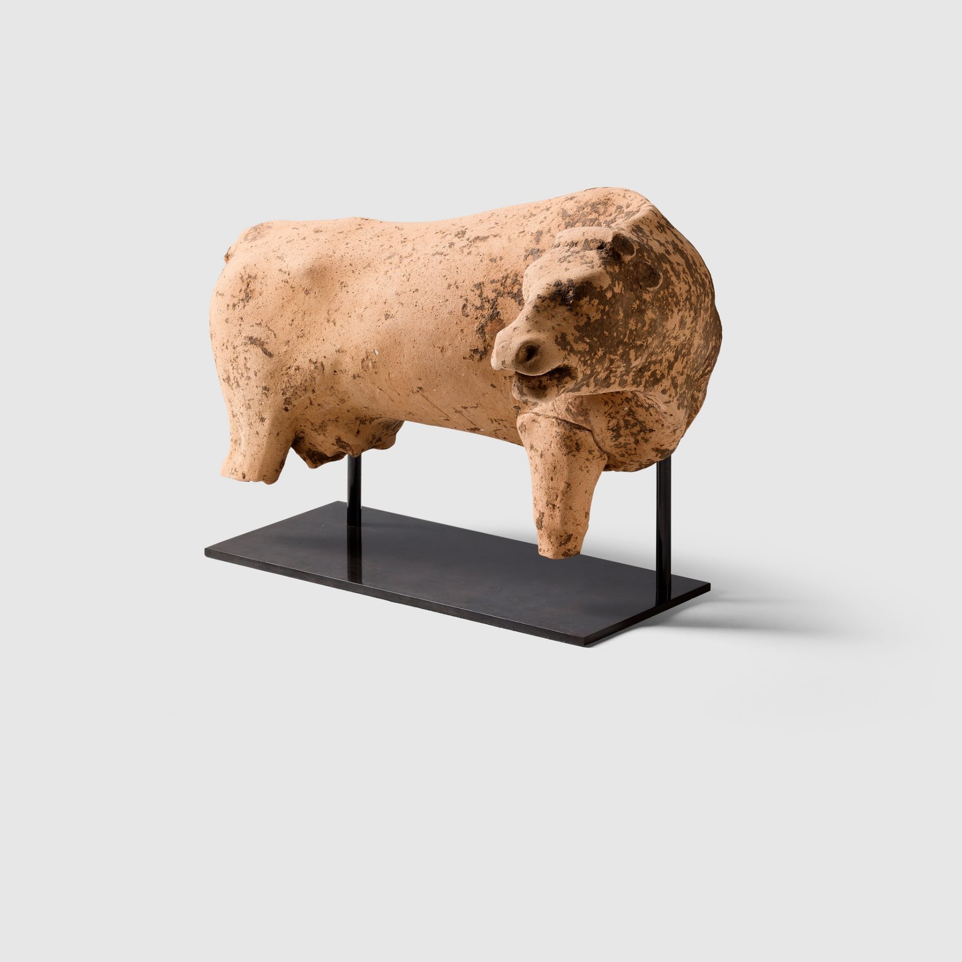 ANCIENT GREEK VOTIVE COW GREECE, C. 450 B.C.