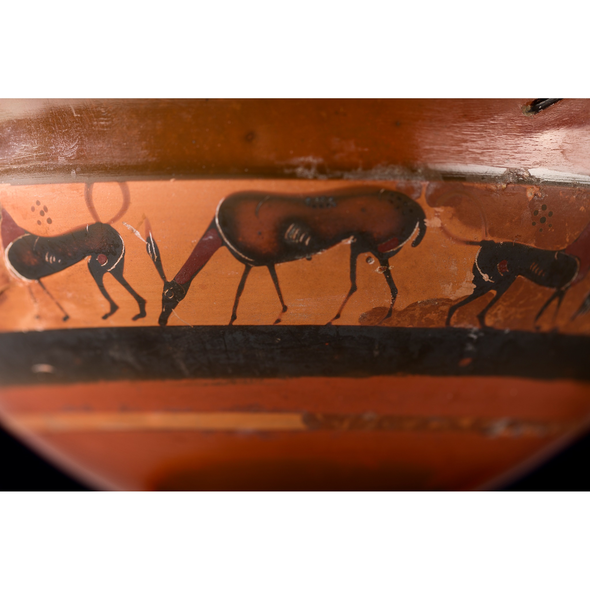 ATTIC BLACK FIGURE KYLIX GREECE, EARLY 5TH CENTURY B.C. - Image 3 of 6