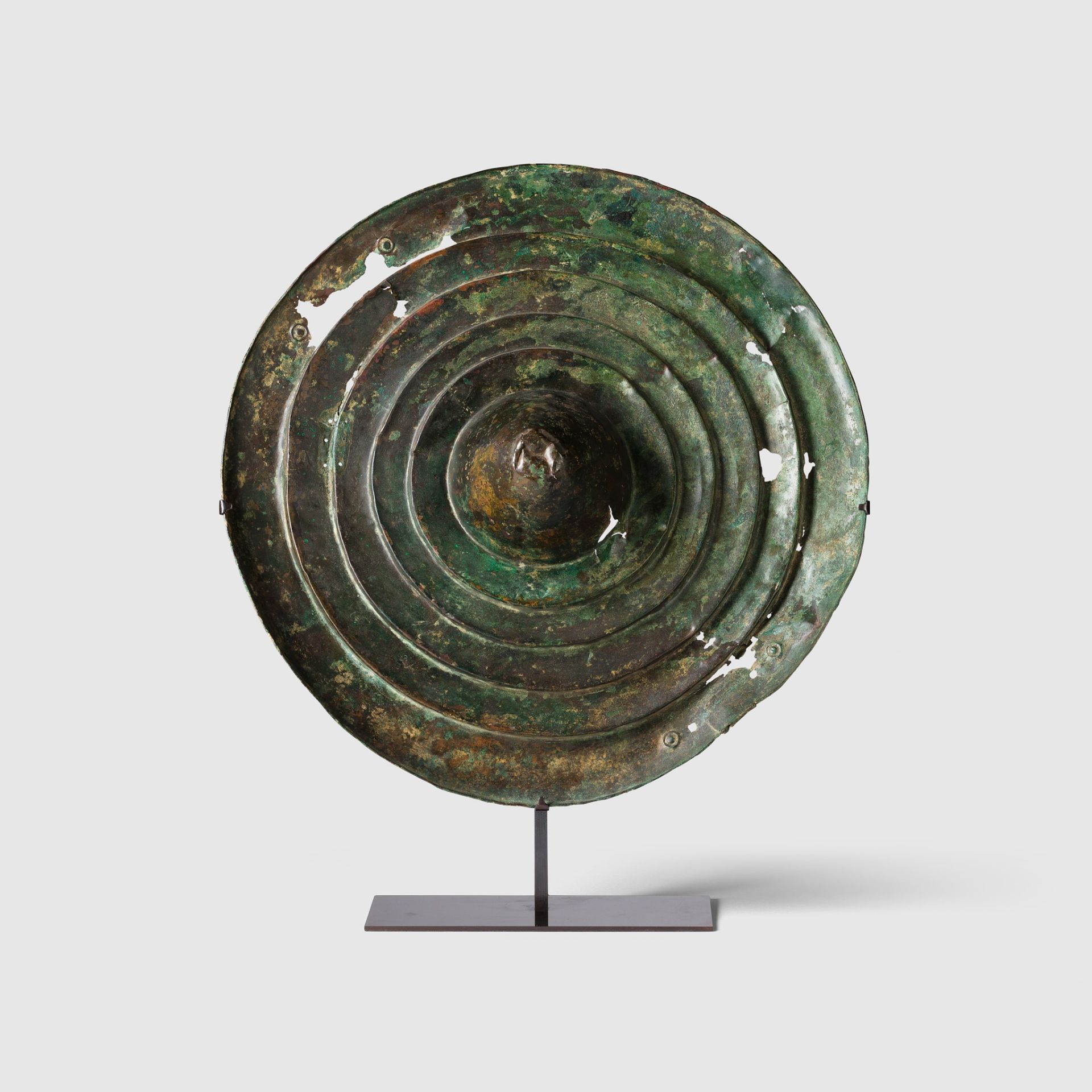 LURISTAN SHIELD NEAR EAST, 8TH CENTURY B.C. - Bild 2 aus 4