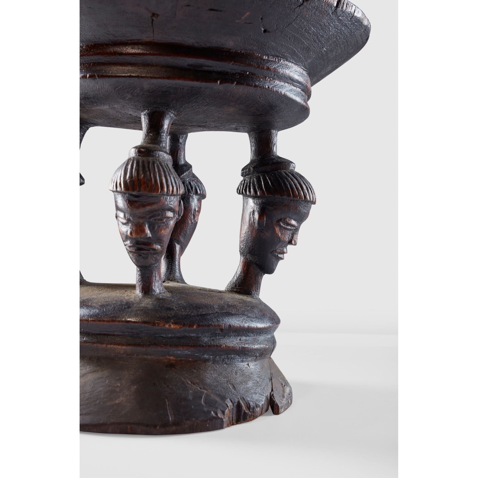 PENDE STOOL DEMOCRATIC REPUBLIC OF CONGO - Bild 3 aus 3