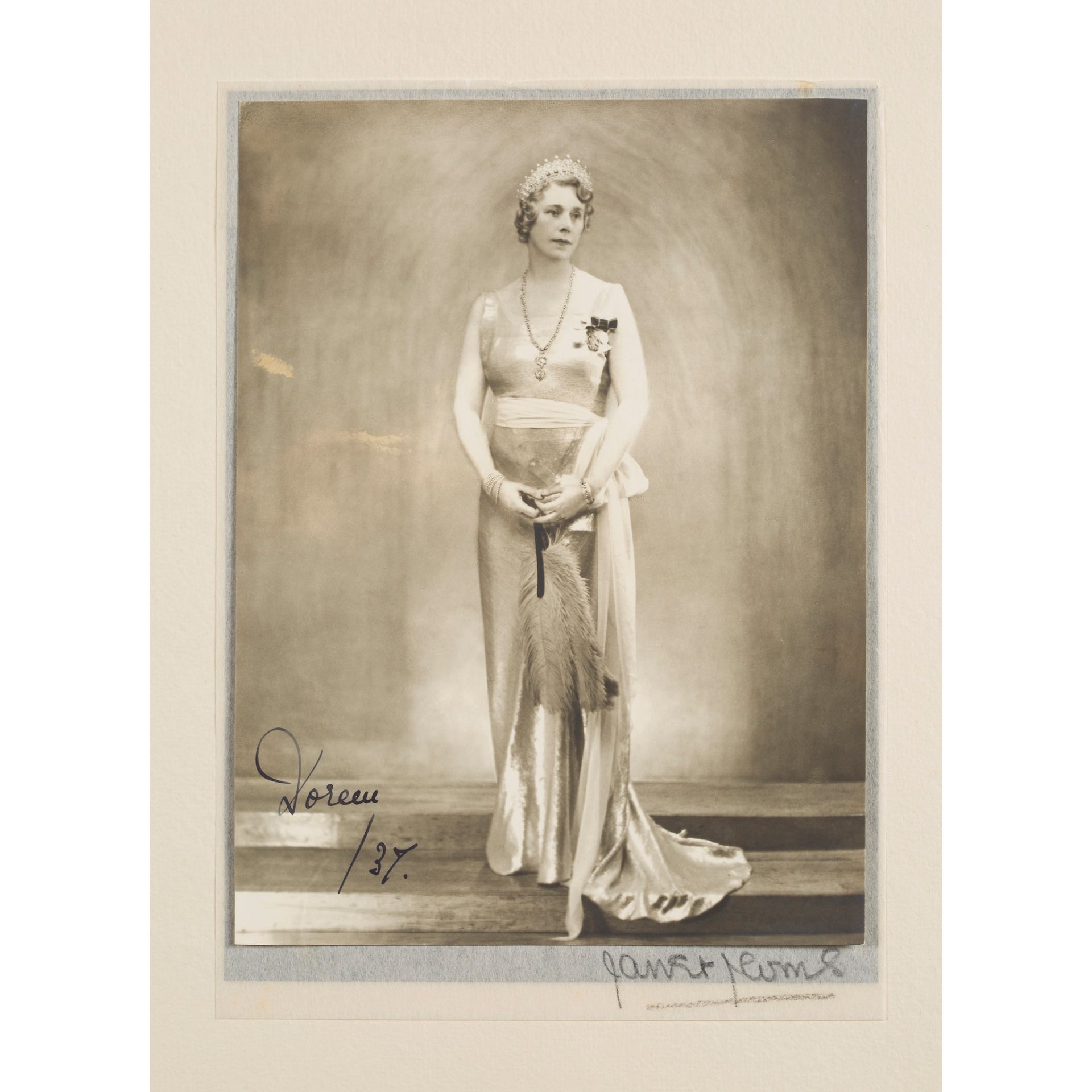 Victor Hope, 2nd Marquess of Linlithgow & Doreen, Marchioness of Linlithgow Governor-General and - Bild 3 aus 3