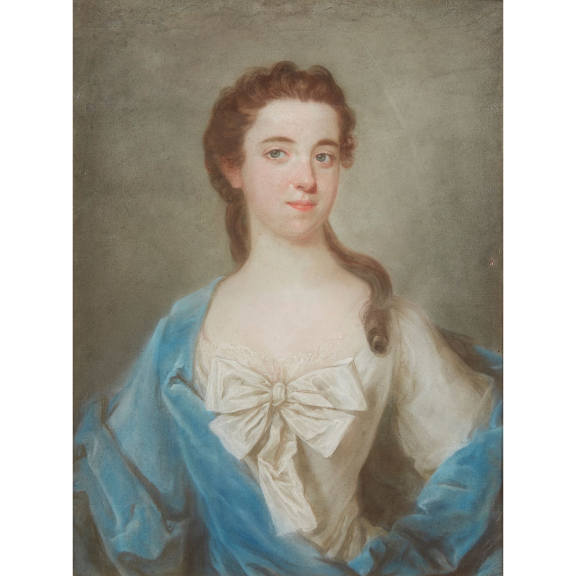 18TH CENTURY ENGLISH SCHOOL HALF LENGTH PORTRAIT OF A YOUNG LADY IN A WHITE DRESS WITH BLUE WRAP