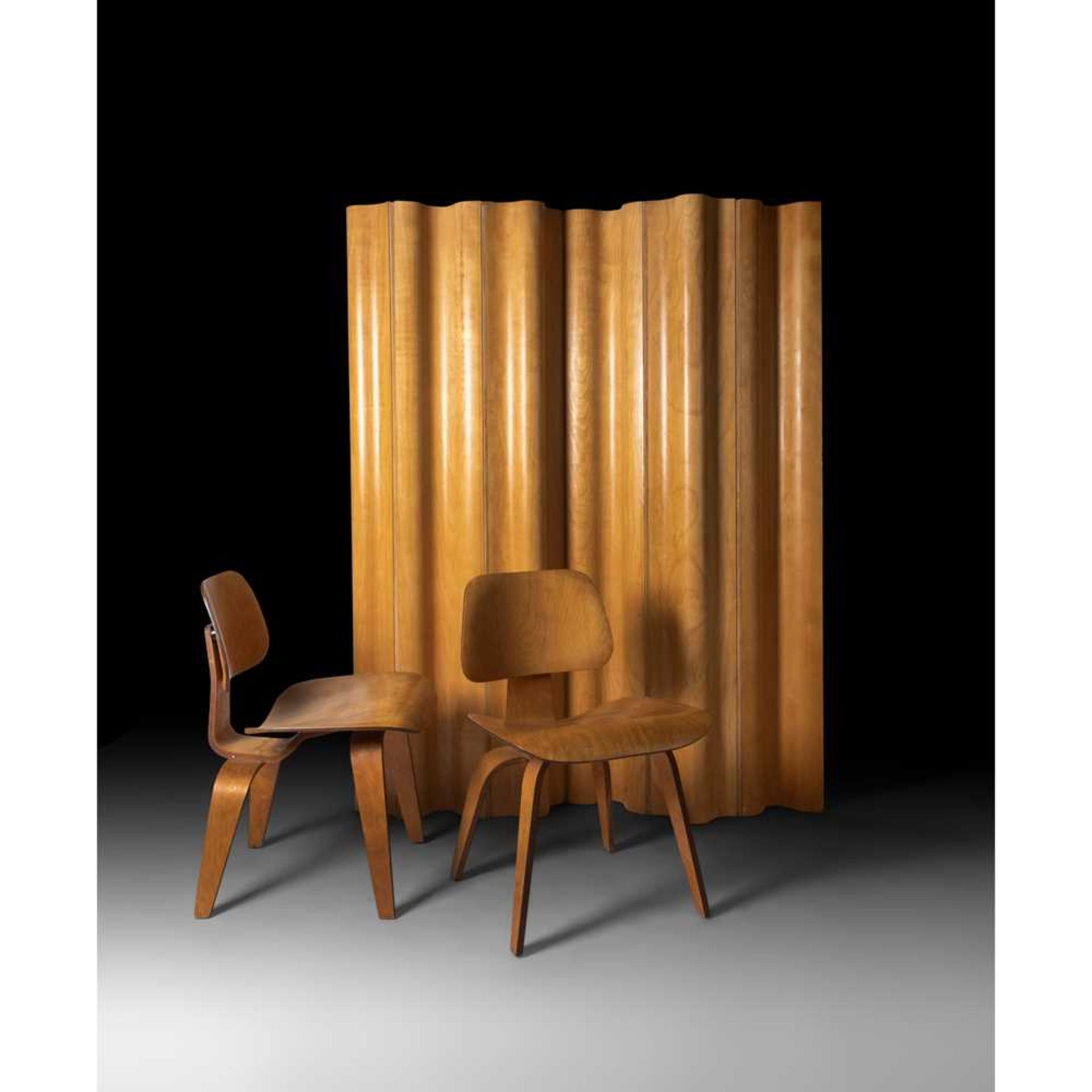 Charles and Ray Eames (American, 1907-1978, 1912-1988) for Herman Miller Folding Screen, c.1950 - Bild 3 aus 3