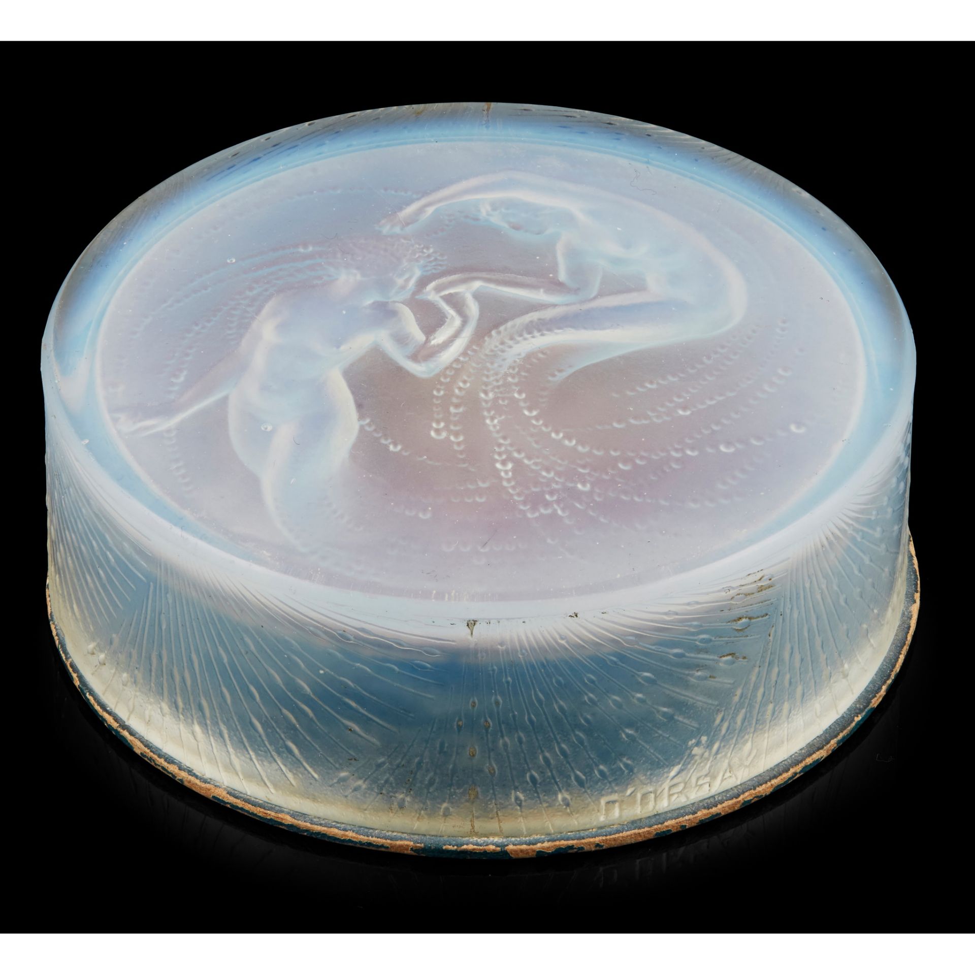 RENÉ LALIQUE (1860-1945) 'CHEVALIER D'ORSAY' OPALESCENT GLASS POWDER BOX, DESIGNED 1920 - Bild 2 aus 2