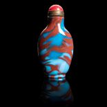 BICOLOURED GLASS SNUFF BOTTLE