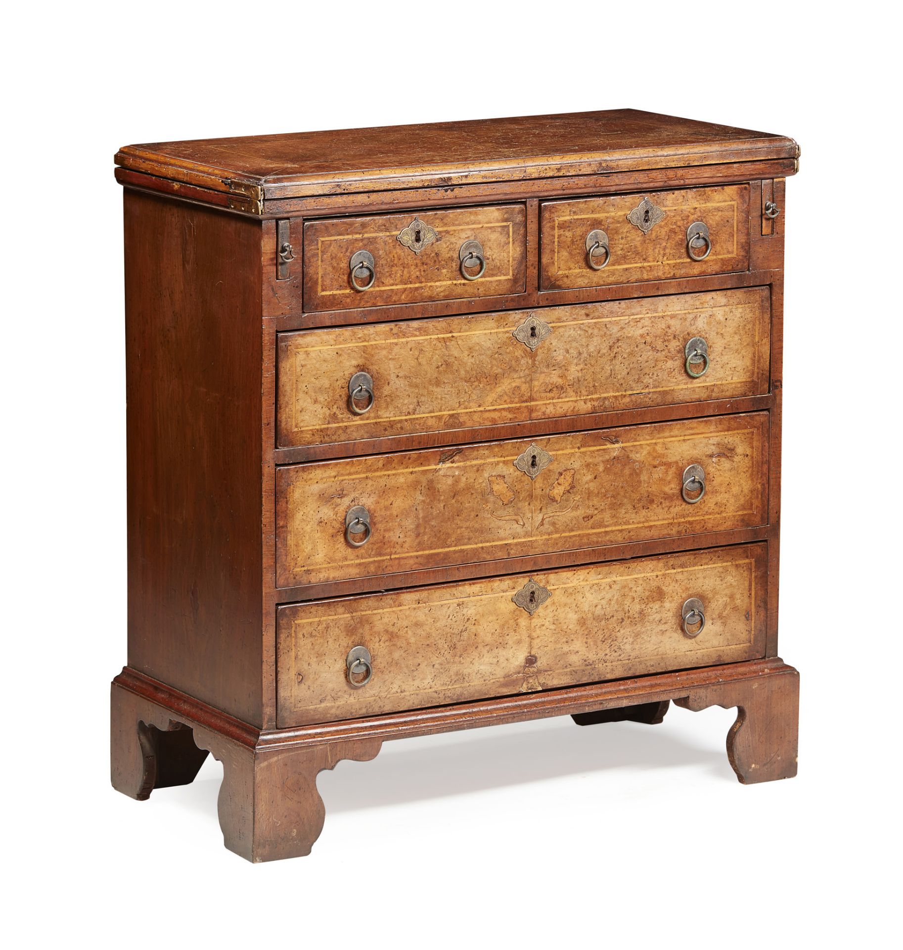 GEORGE I STYLE WALNUT BACHELOR'S CHEST EARLY 20TH CENTURY