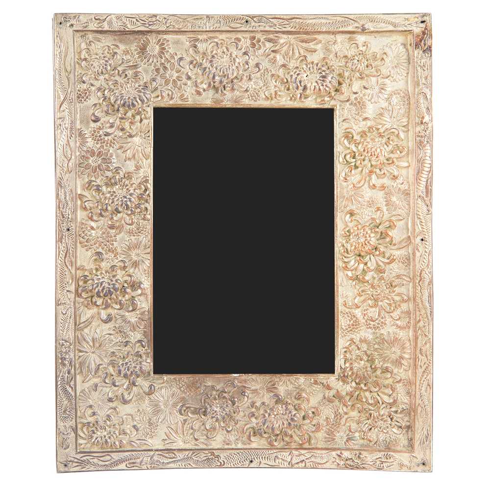 EXPORT WHITE METAL FRAME LATE QING DYNASTY-REPUBLIC PERIOD, 19TH-20TH CENTURY