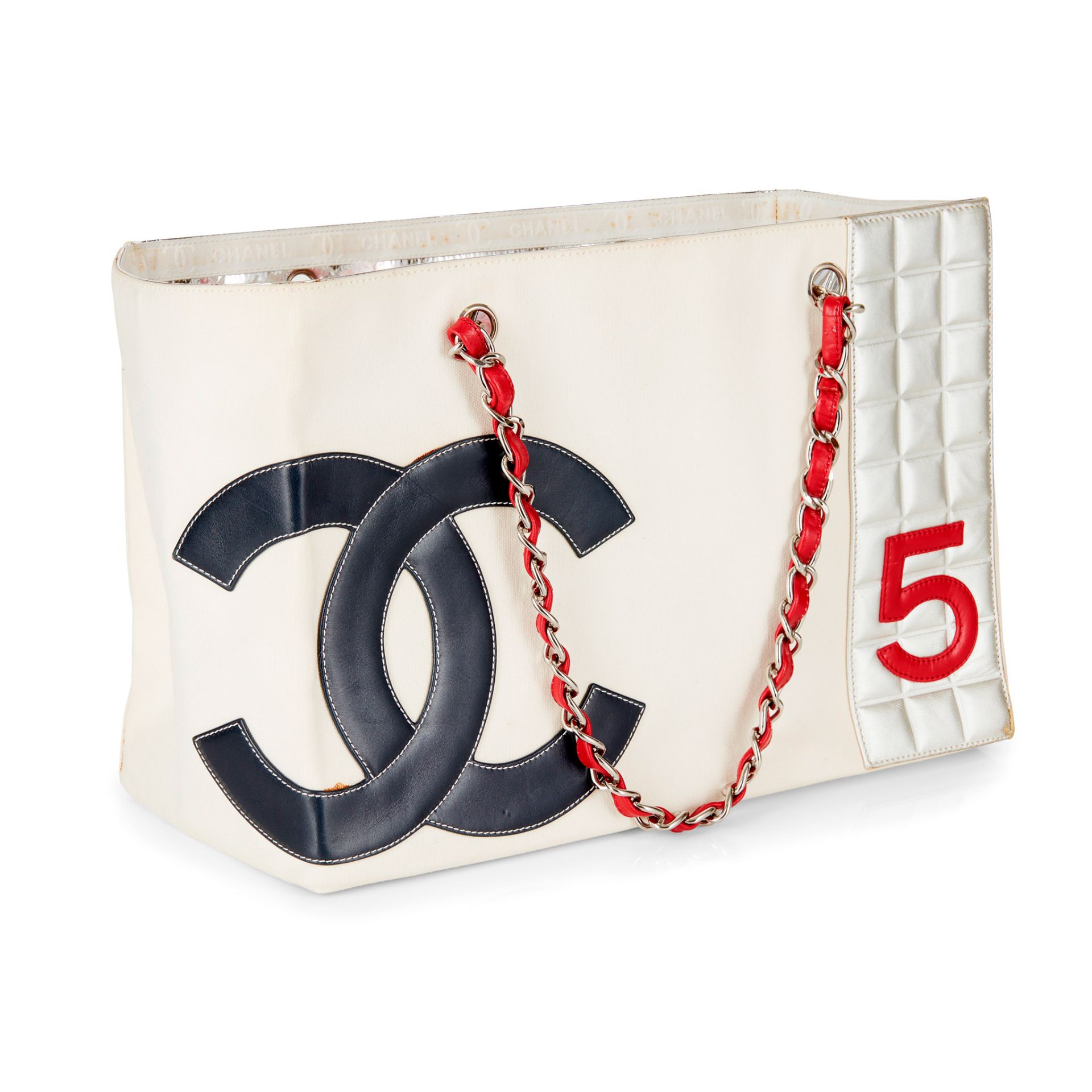 A 'No 5' front logo tote bag, Chanel