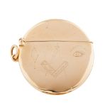 A 9ct gold Vesta case