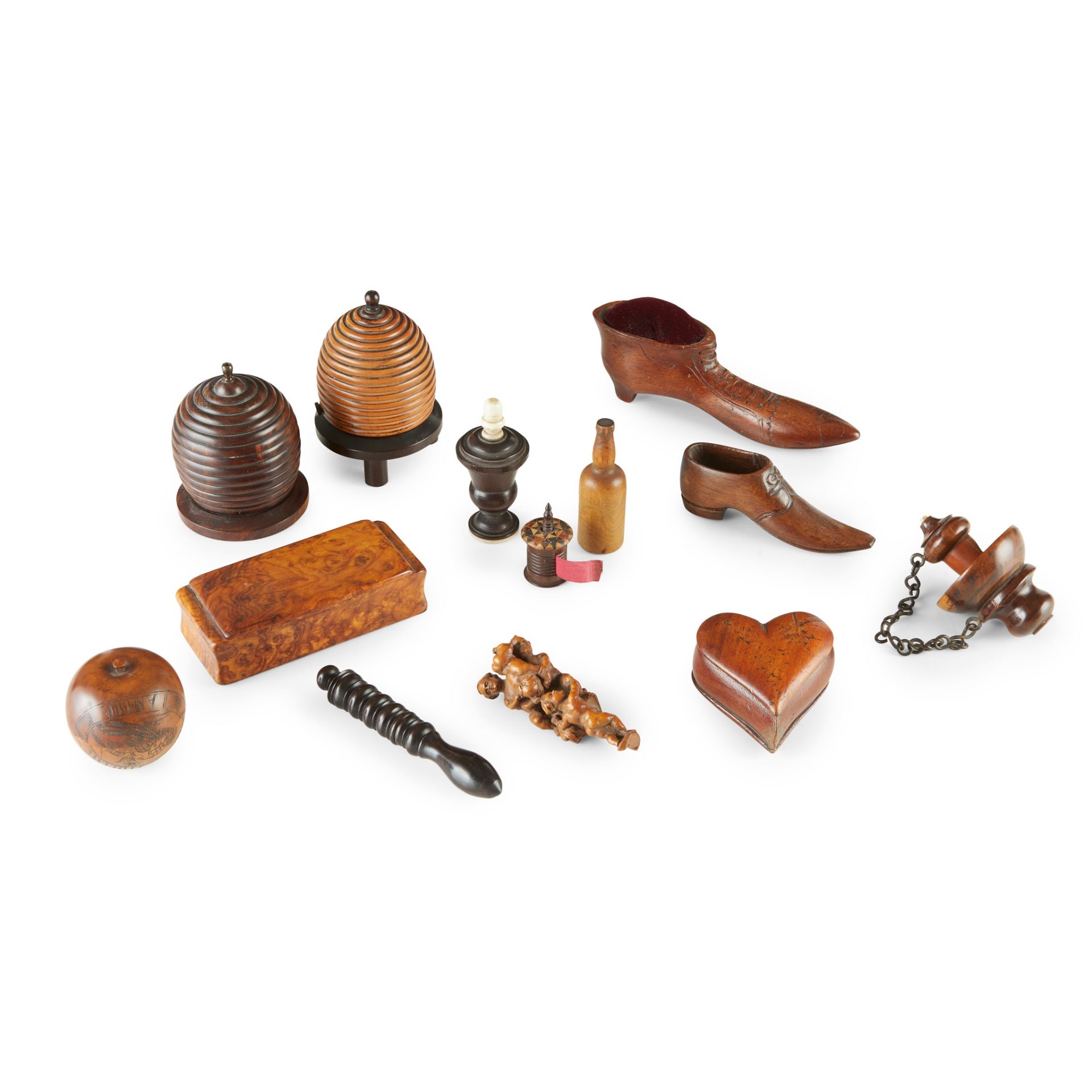 Y GROUP OF SMALL TREEN OBJECTS 19TH CENTURY