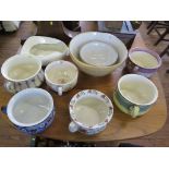 Seven various chamber pots, and two mixing bowls (9)