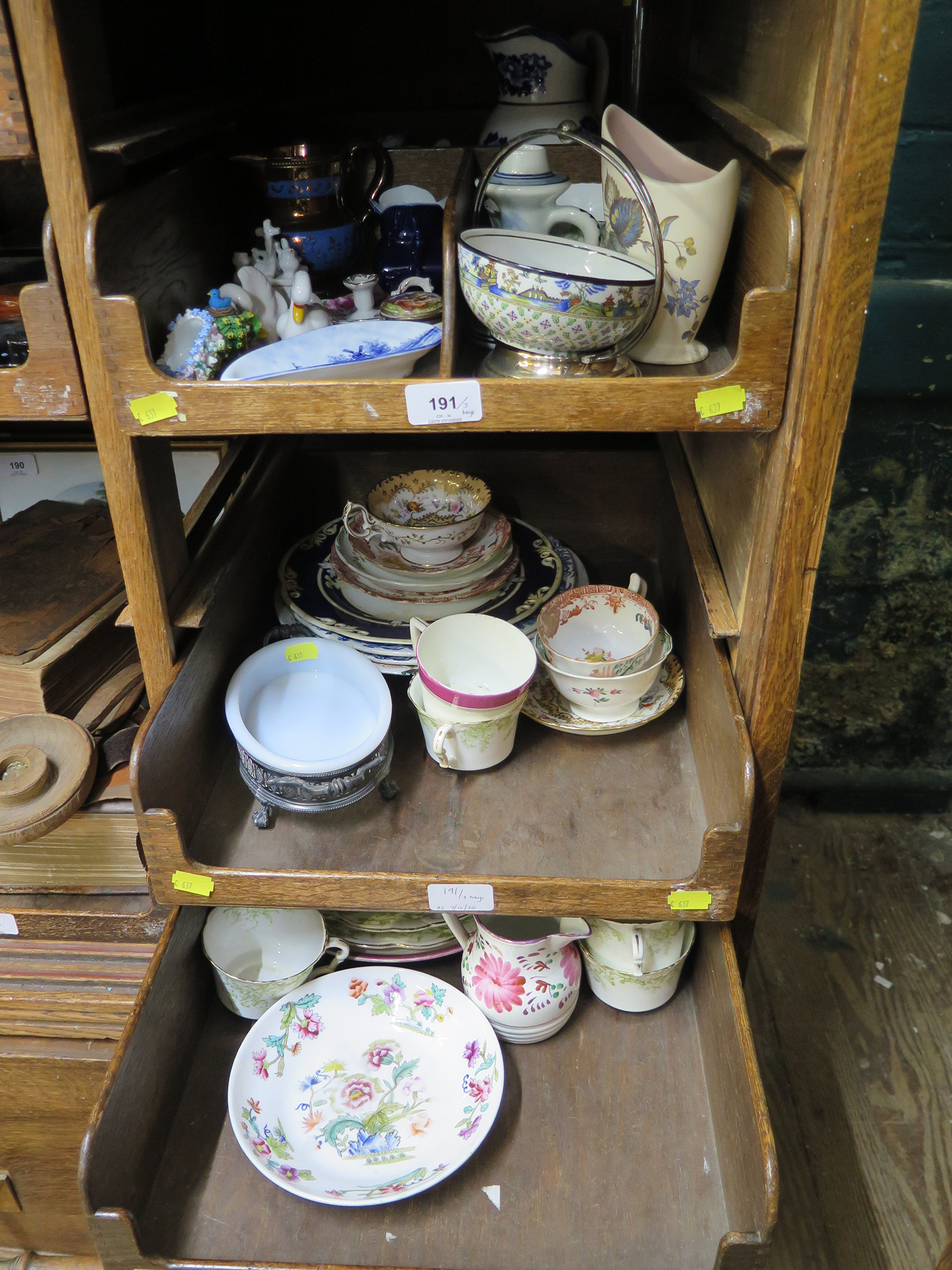 Victorian china tea cups, table wares and other later ornaments (3 trays)