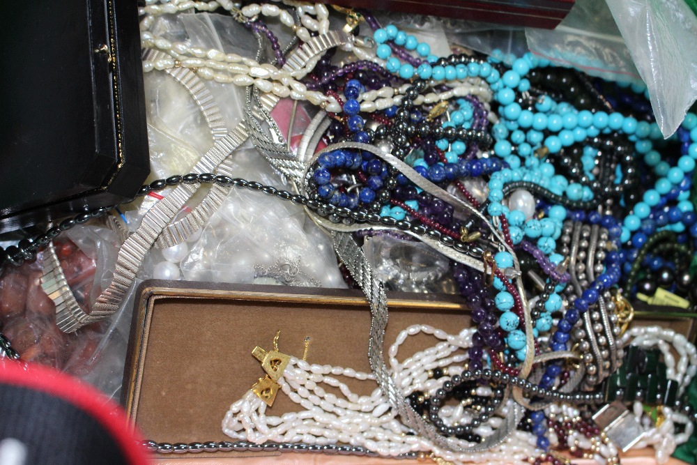 A MIXED LOT of bead necklaces and costume jewellery