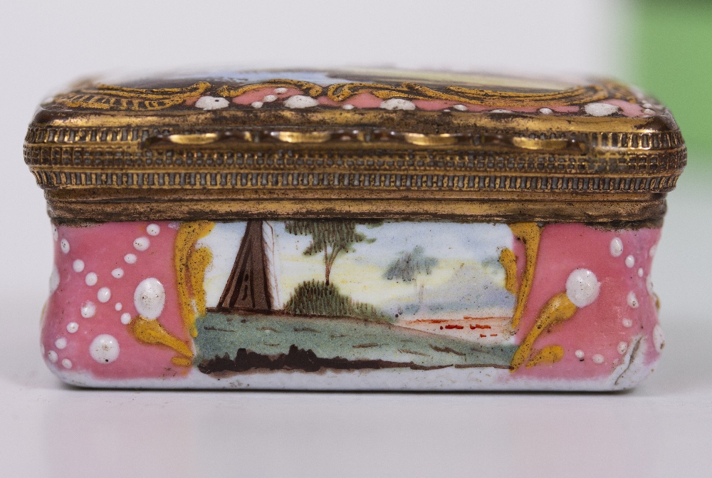 AN ANTIQUE ENAMEL SNUFF BOX painted with landscapes within cartouches to the lid and sides, with - Image 6 of 16