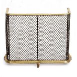 A 19TH CENTURY BRASS AND MESH NURSERY TYPE SMALL FENDER 38.5cm wide x 12cm deep x 34cm high