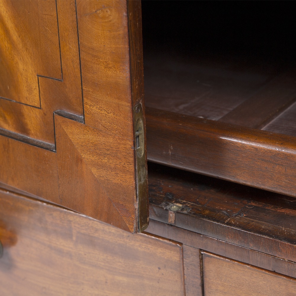 A 19TH CENTURY MAHOGANY LINEN PRESS with twin panelled doors above two short and two long drawers - Image 7 of 10