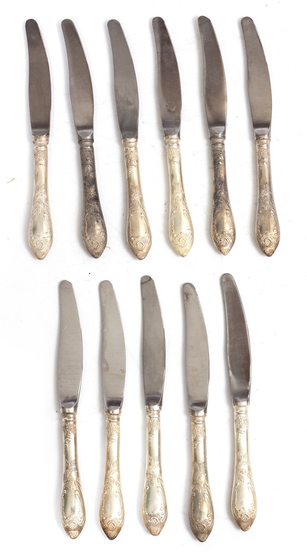 AN EXTENSIVE CANTEEN OF SILVER PLATED CUTLERY decorated to the finial and handles with scrolling - Image 4 of 17