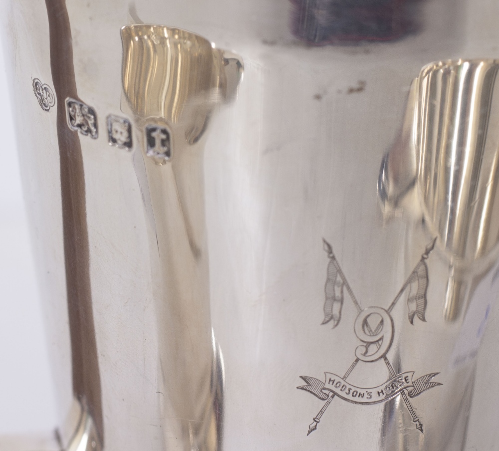 AN ART DECO SILVER COFFEE SET with marks for London 1934 and makers mark 'Goldsmiths and - Image 5 of 6