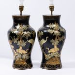 A PAIR OF PAPIER MACHE BLACK LACQUERED CHINOISERIE DECORATED TABLE LAMPS, 23cm wide at the