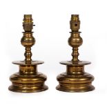 A PAIR OF LOW TURNED BRASS TABLE LAMPS 12cm diameter x 22cm high (2)