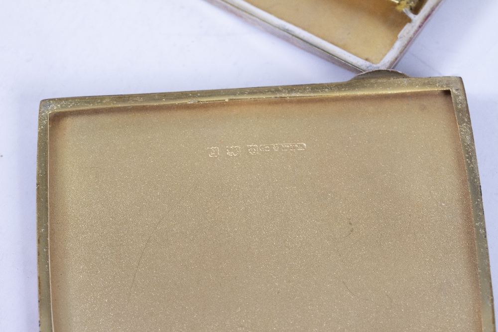 A SMALL QUANTITY OF SILVER CIGARETTE AND VESTA CASES with marks for Birmingham and London, one - Image 6 of 7