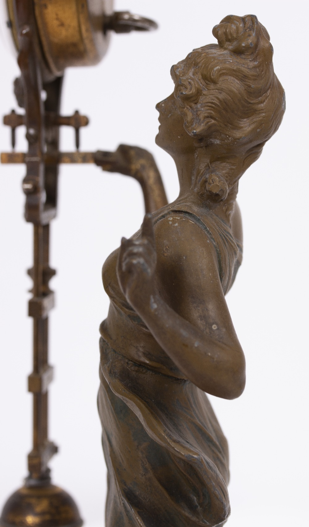 EARLY 20TH CENTURY SPELTER FIGURAL MYSTERY CLOCK with circular Arabic dial above pendulum 35cm in - Image 2 of 4