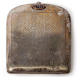 AN EARLY 20TH CENTURY NOVELTY WHITE METAL CIGARETTE CASE in the form of an Opel automobile